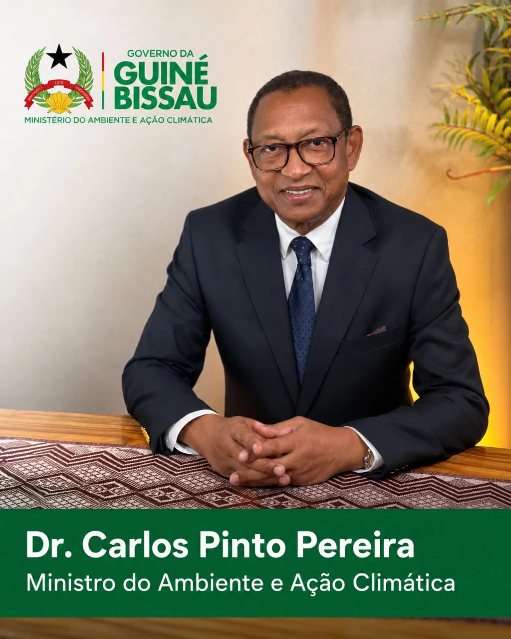 Dr. Carlos Pinto Pereira